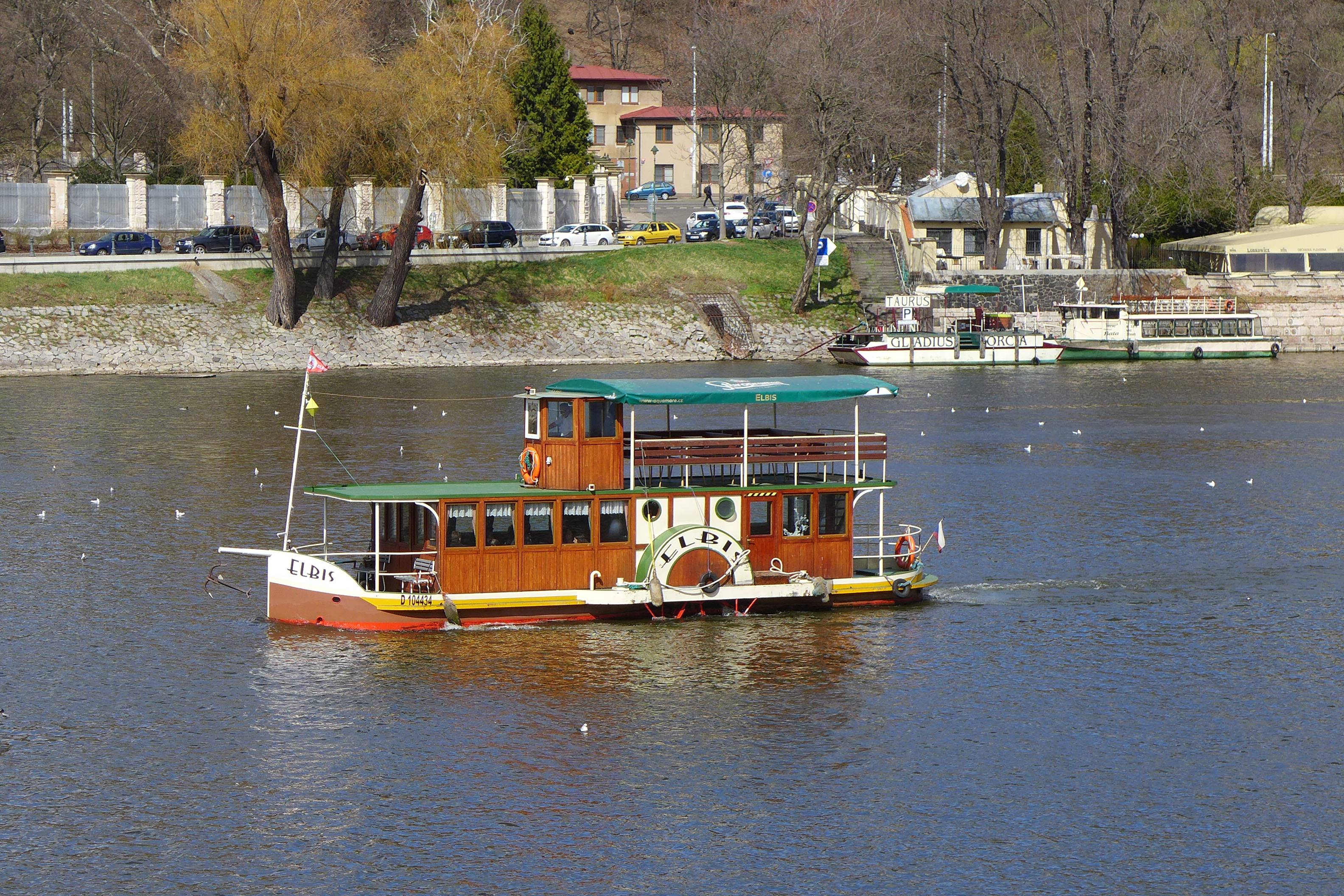 2018-04-05  Jarní okruh Prahou  W015