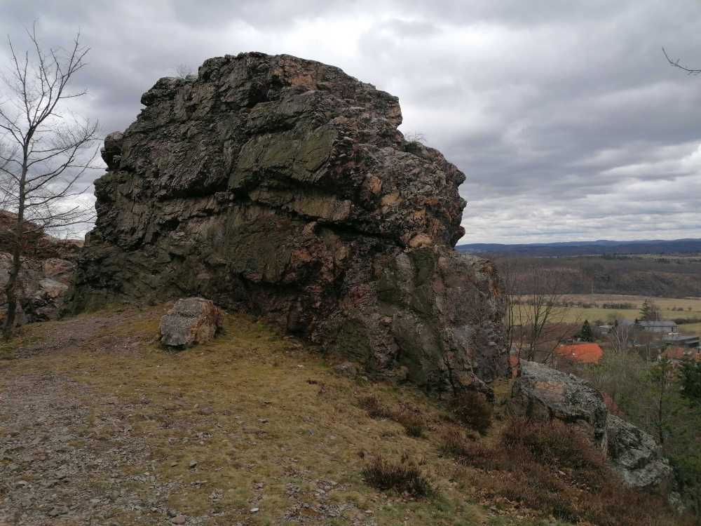 2023-03-14  Černolické skály  W012